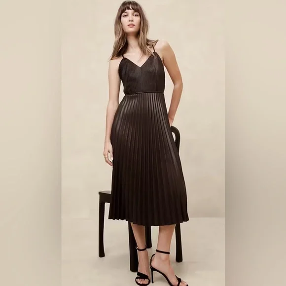 Banana Republic Factory | Dresses | Banana Republic Quiet Luxury Vegan Faux Leather Pleated Fit N Flare Midi Dress | Poshmark Banana Republic Factory | Dresses | Banana Republic Quiet Luxury Vegan Faux Leather Pleated Fit N Flare Midi Dress | Poshmark